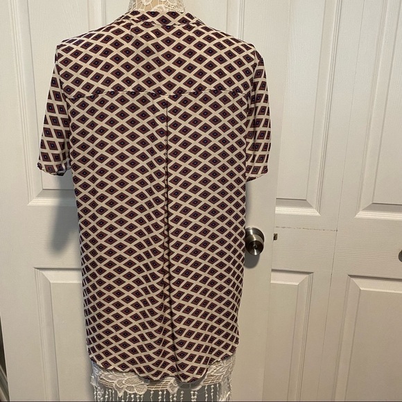 Alice Blue Stitch Fix Blouse Top Shirt Sz XXLV Neck Short Sleeves Diamonds print - Picture 3 of 13